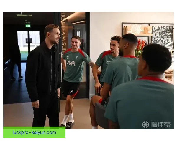 亨德森中场风格持续提升，展现出出色的比赛掌控能力与领导气质