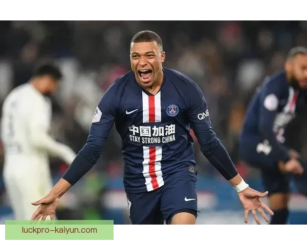 姆巴佩在社交媒体上的影响力持续提升,显示出其作为足球明星的广泛受欢迎程度 姆巴佩在社交媒体上的影响力持续提升,显示出其作为足球明星的广泛受欢迎程度